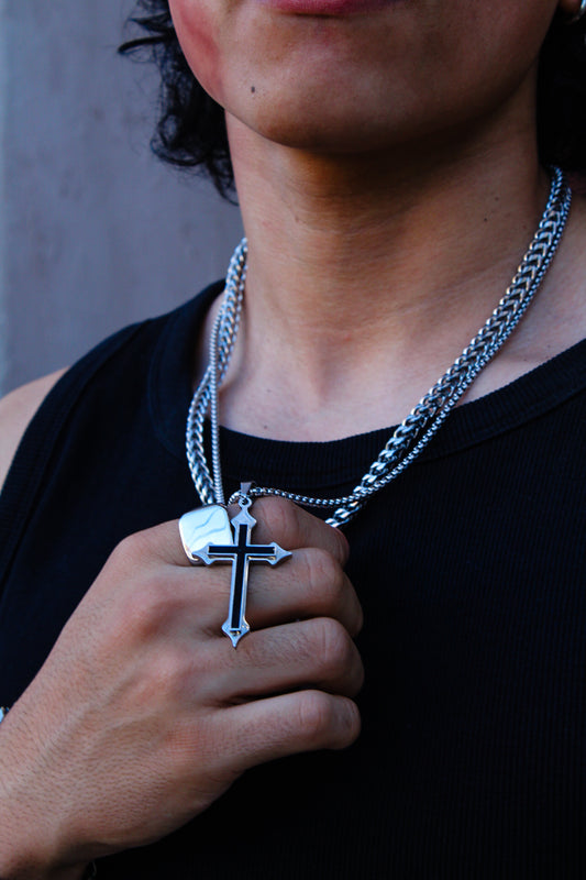 Cadena de Plata Cruz Negra